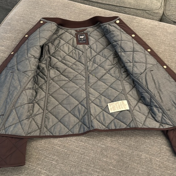 Ladies Brown Quilted Jacket by Gap size XS. - Picture 3 of 7